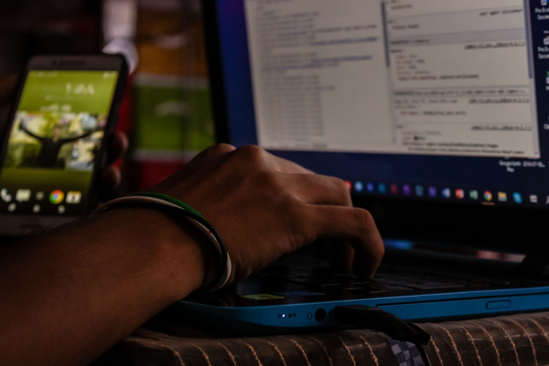 remote internship india laptop screen