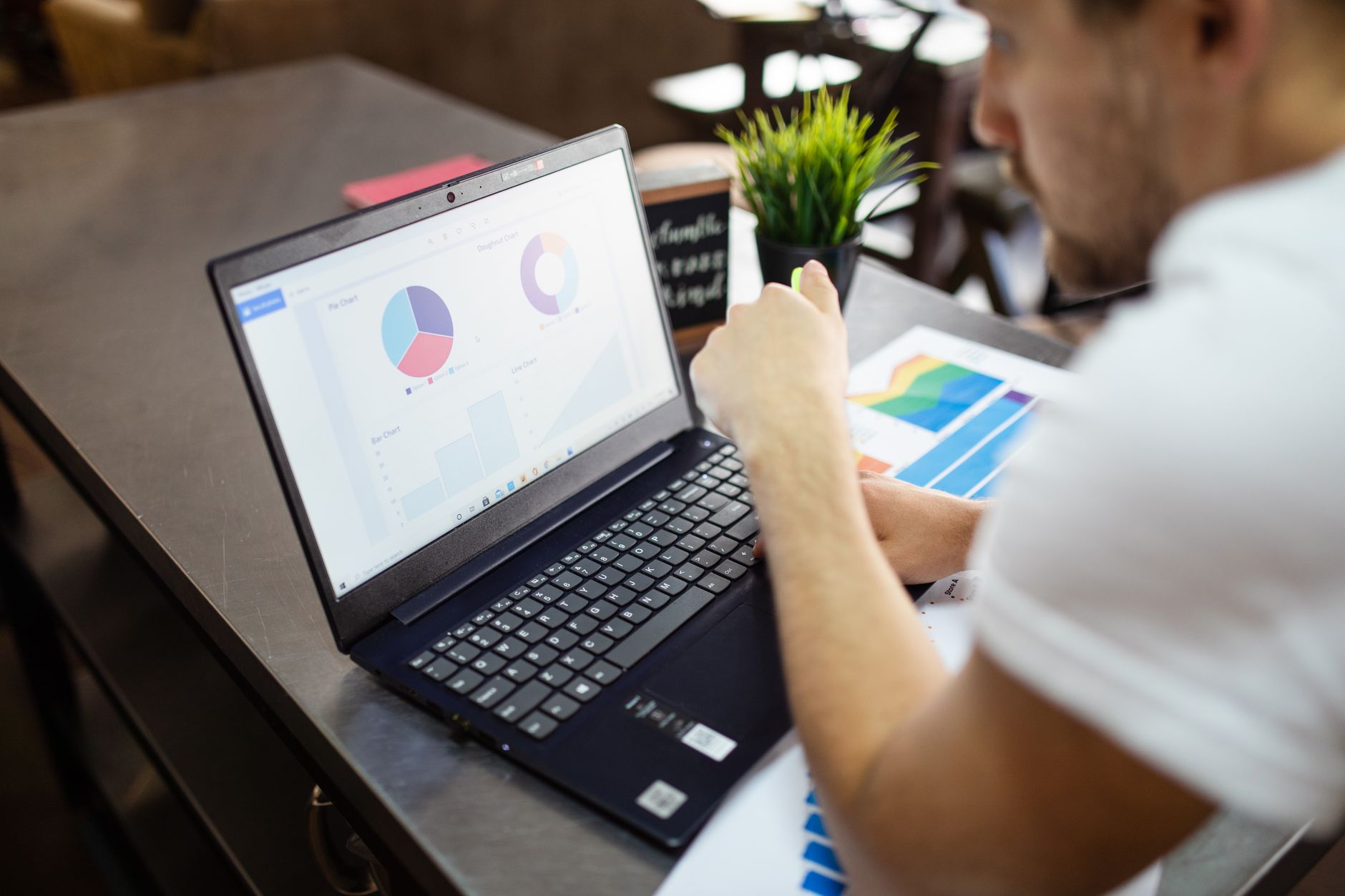 data-driven marketing analytics dashboard
